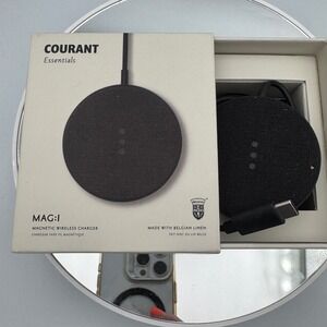 Courant Essentials MAG1 Magnetic Wireless Charger Belgian Linen Black